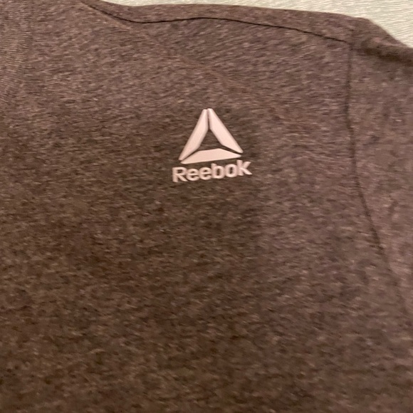 Reebok Tee - Picture 2 of 3